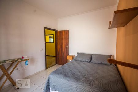 Casa à venda com 250m², 5 quartos e 2 vagas Casa à venda com 250m², 5 quartos e 2 vagasQuarto 1