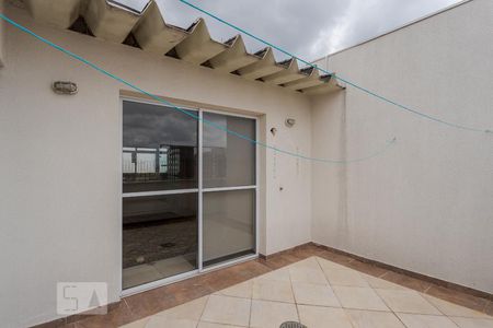 Apartamento à venda com 230m², 3 quartos e 1 vaga Apartamento à venda com 230m², 3 quartos e 1 vagaTerraço