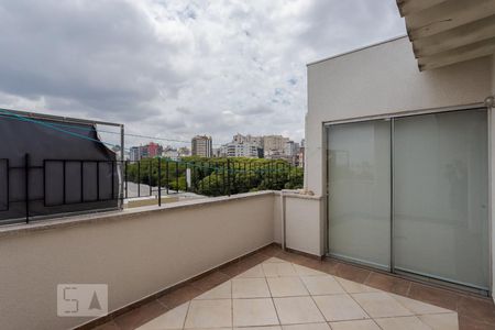Apartamento à venda com 230m², 3 quartos e 1 vaga Apartamento à venda com 230m², 3 quartos e 1 vagaTerraço