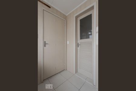Apartamento à venda com 230m², 3 quartos e 1 vaga Apartamento à venda com 230m², 3 quartos e 1 vagaÁrea de Serviço