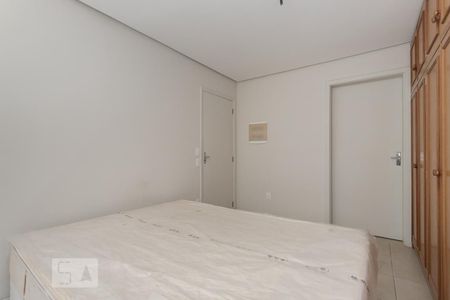 Apartamento à venda com 230m², 3 quartos e 1 vaga Apartamento à venda com 230m², 3 quartos e 1 vagaSuíte