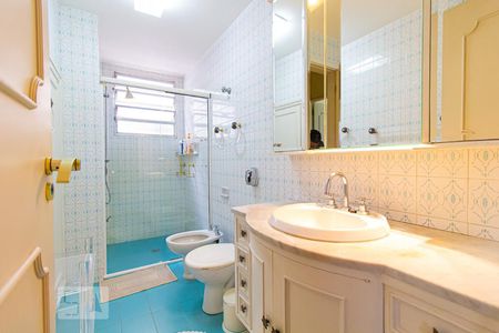 Apartamento à venda com 229m², 4 quartos e 2 vagas Apartamento à venda com 229m², 4 quartos e 2 vagasBanheiro Social