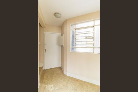 Corredor de Entrada de apartamento para alugar com 2 quartos, 99m² em Bela Vista, São Paulo