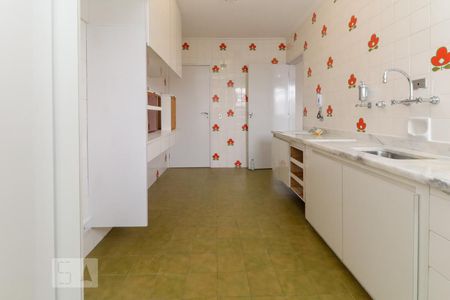Apartamento para alugar com 83m², 2 quartos e 1 vaga Apartamento para alugar com 83m², 2 quartos e 1 vagaCozinha