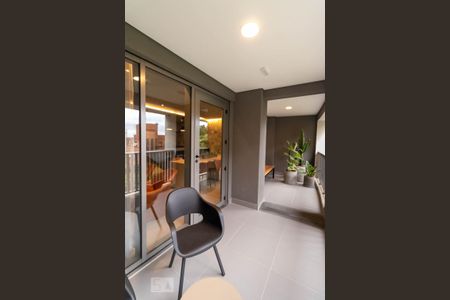 Studio para alugar com 30m², 1 quarto e sem vaga Studio para alugar com 30m², 1 quarto e sem vagaSalão de Festas - varanda