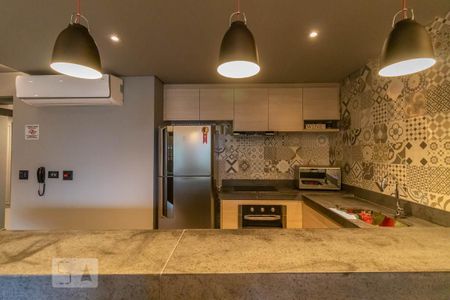 Studio para alugar com 30m², 1 quarto e sem vaga Studio para alugar com 30m², 1 quarto e sem vagaSalão de Festas