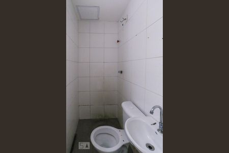 Banheiro de apartamento para alugar com 1 quarto, 50m² em Barra Funda, São Paulo