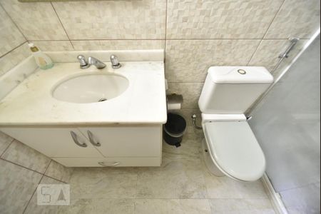 Apartamento à venda com 120m², 3 quartos e 2 vagasBanheiro da suite