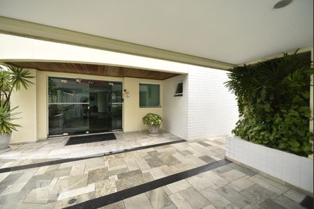 Apartamento à venda com 120m², 3 quartos e 2 vagasÁrea comum - entrada