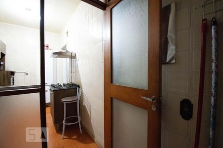 Apartamento à venda com 84m², 1 quarto e sem vagaÁrea de Serviço