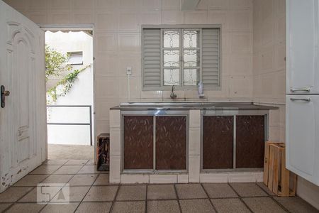 Casa para alugar com 300m², 9 quartos e 2 vagas Casa para alugar com 300m², 9 quartos e 2 vagasPiso INF2 - Cozinha