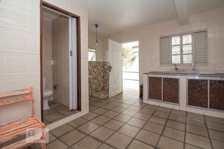 Casa para alugar com 300m², 9 quartos e 2 vagas Casa para alugar com 300m², 9 quartos e 2 vagasPiso INF2 - Cozinha