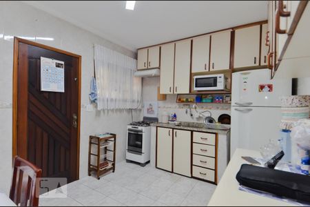 Casa de condomínio à venda com 102m², 2 quartos e 2 vagas Casa de condomínio à venda com 102m², 2 quartos e 2 vagasCozinha