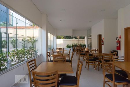 Apartamento para alugar com 60m², 2 quartos e 1 vagaÁrea comum - Salão de festas