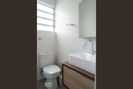 Apartamento à venda com 90m², 2 quartos e sem vagaBanheiro da Suíte