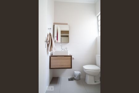 Apartamento à venda com 90m², 2 quartos e sem vagaBanheiro Social