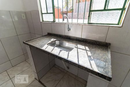 Casa para alugar com 80m², 2 quartos e sem vagaCozinha