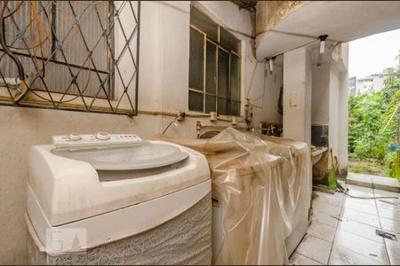 Casa à venda com 510m², 5 quartos e 3 vagas Casa à venda com 510m², 5 quartos e 3 vagasÁrea de Serviço