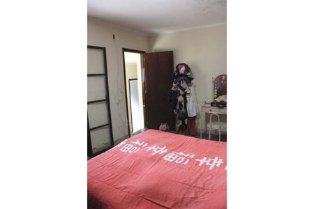 Casa à venda com 298m², 5 quartos e 4 vagasQuarto 4- Suíte