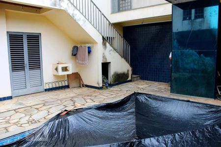 Casa à venda com 298m², 5 quartos e 4 vagasPiscina