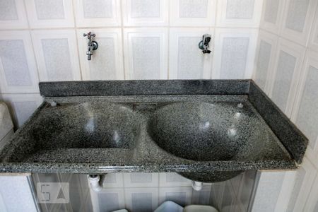 Casa à venda com 298m², 5 quartos e 4 vagasÁrea de Serviço