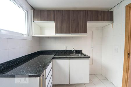 Apartamento à venda com 64m², 2 quartos e 1 vagaCozinha e Área de Serviço