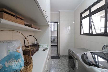 Apartamento à venda com 186m², 3 quartos e 3 vagasArea de serviço 