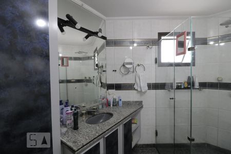 Apartamento à venda com 186m², 3 quartos e 3 vagasBanheiro da Suite 3 