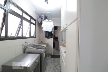 Apartamento à venda com 186m², 3 quartos e 3 vagasArea de serviço 