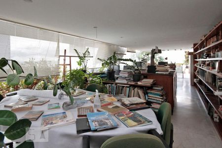 Apartamento à venda com 480m², 4 quartos e 4 vagasPiso Superior