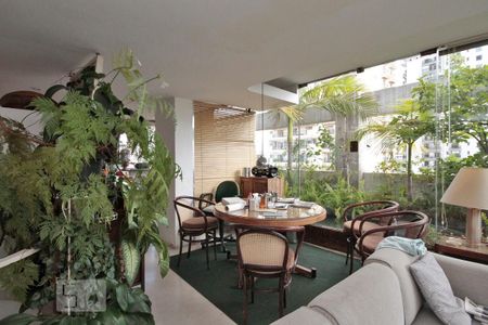 Apartamento à venda com 480m², 4 quartos e 4 vagasPiso Superior