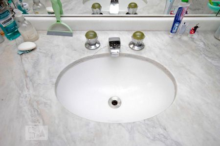 Apartamento à venda com 480m², 4 quartos e 4 vagasBanheiro