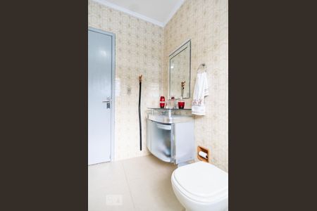 Casa à venda com 60m², 1 quarto e 2 vagasBanheiro