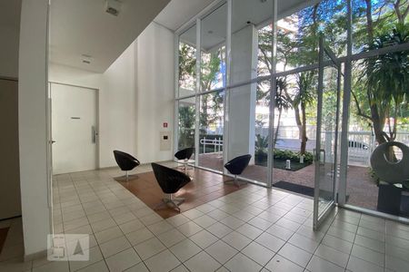 Apartamento à venda com 72m², 2 quartos e 2 vagas Apartamento à venda com 72m², 2 quartos e 2 vagasHall Social