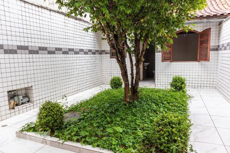 Casa à venda com 264m², 3 quartos e 4 vagasJardim