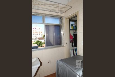 Apartamento à venda com 94m², 3 quartos e 1 vagaÁrea de Serviço