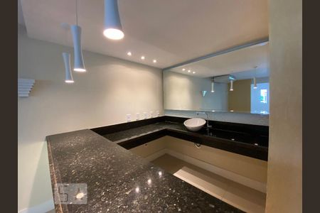 Apartamento à venda com 94m², 3 quartos e 1 vaga Apartamento à venda com 94m², 3 quartos e 1 vagaÁrea comum - Salão de festas