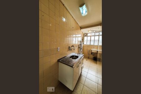 Apartamento à venda com 40m², 1 quarto e sem vaga Apartamento à venda com 40m², 1 quarto e sem vagaCozinha/Área de Serviço