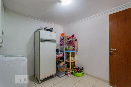 Casa à venda com 130m², 2 quartos e 2 vagas Casa à venda com 130m², 2 quartos e 2 vagasÁrea de Serviço