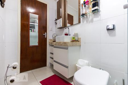 Apartamento à venda com 110m², 2 quartos e sem vaga Apartamento à venda com 110m², 2 quartos e sem vagaBanheiro