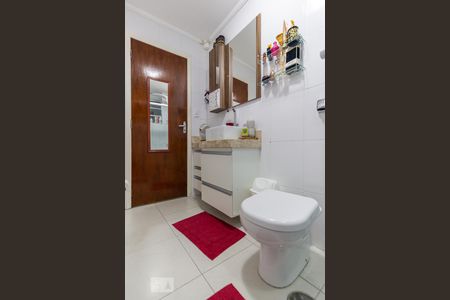 Apartamento à venda com 110m², 2 quartos e sem vaga Apartamento à venda com 110m², 2 quartos e sem vagaBanheiro