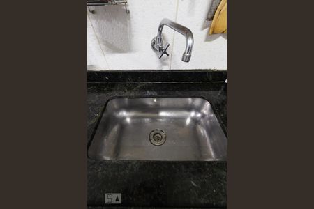 Apartamento à venda com 110m², 2 quartos e sem vaga Apartamento à venda com 110m², 2 quartos e sem vagaPia