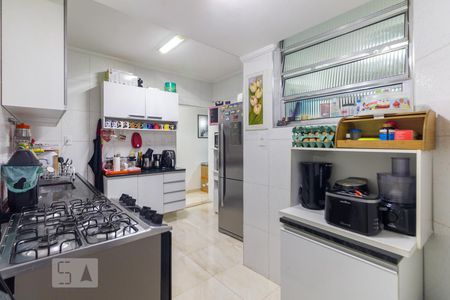 Apartamento à venda com 110m², 2 quartos e sem vaga Apartamento à venda com 110m², 2 quartos e sem vagaCozinha