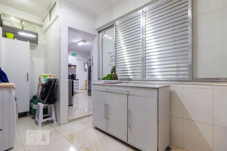 Apartamento à venda com 110m², 2 quartos e sem vaga Apartamento à venda com 110m², 2 quartos e sem vagaÁrea de serviço