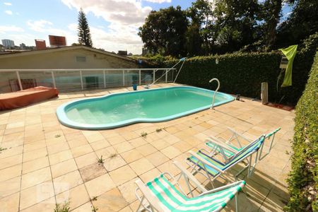 Casa à venda com 254m², 4 quartos e 4 vagasPiscina