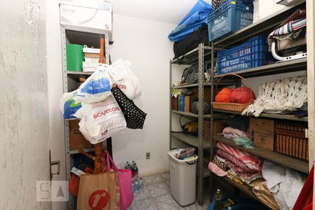 Casa à venda com 254m², 4 quartos e 4 vagasQuarto de Serviço