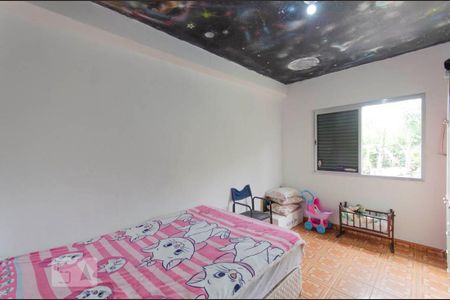 Casa à venda com 200m², 4 quartos e 2 vagas Casa à venda com 200m², 4 quartos e 2 vagasQuarto 2