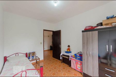 Casa à venda com 200m², 4 quartos e 2 vagas Casa à venda com 200m², 4 quartos e 2 vagasQuarto 3