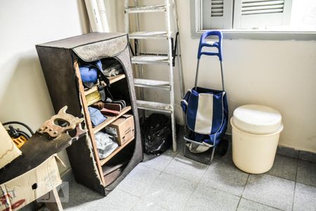 Casa à venda com 127m², 2 quartos e 2 vagas Casa à venda com 127m², 2 quartos e 2 vagasQuarto de Serviço