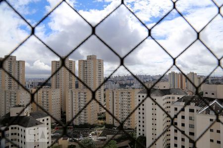 Vista do Quarto 1 de apartamento para alugar com 2 quartos, 57m² em Parque Taboao, Taboão da Serra